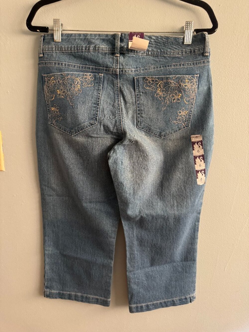 GLORIA VANERBILT CAPRICE SIZE 6 STRETCH